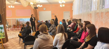 Общесадовское родительское собрание на тему "Люби и знай Смоленский край" Общесадовское родительское собрание на тему "Люби и знай Смоленский край".